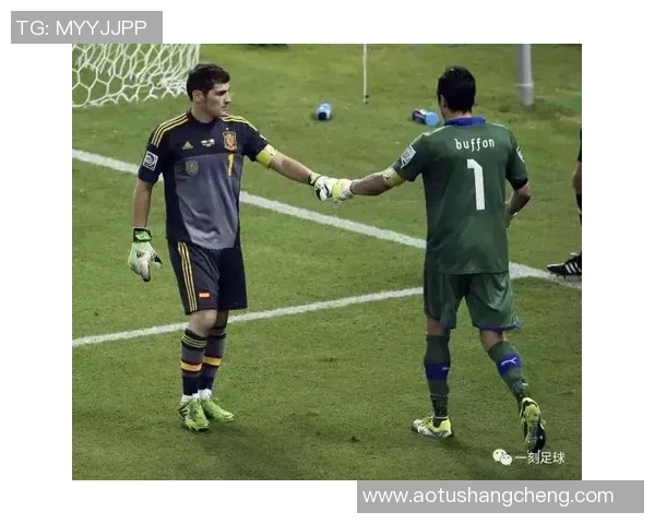 如何撰写足球明星的详细介绍与生平事迹分析